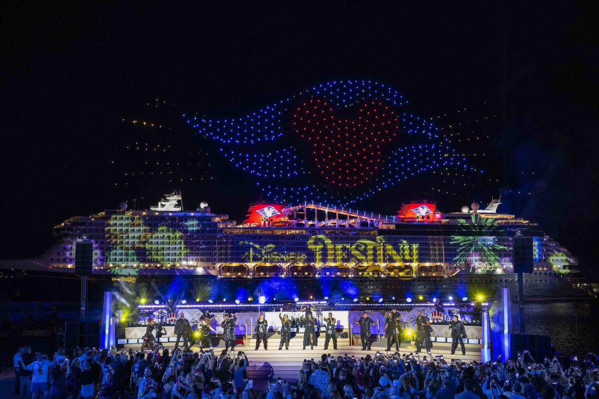 Disney Cruise Line baptise le Disney Destiny à Fort Lauderdale
